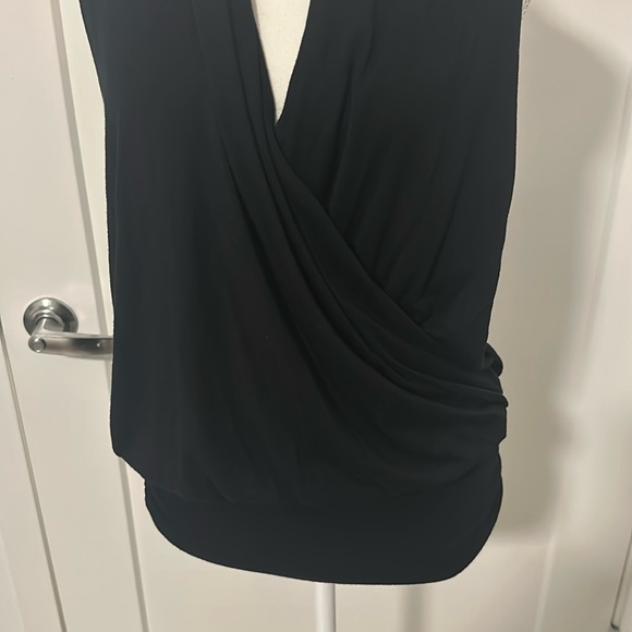 Amour Vert top size M black NWOT - Picture 2 of 6